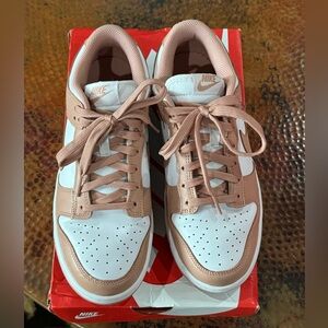 Nike Dunk Low - Women’s 9 (fits like 8.5)